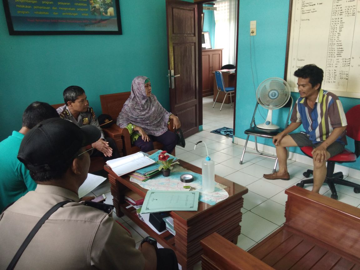 Polsek Medan Helvetia Lakukan Pendampingan Bantu Anak Asnidar Lubis  Korban Pecandu Narkoba