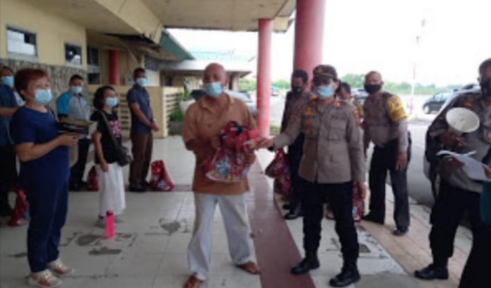 Polsek Medan Baru Vaksinasi 45  Orang Lansia Warga Se-Kecamaran