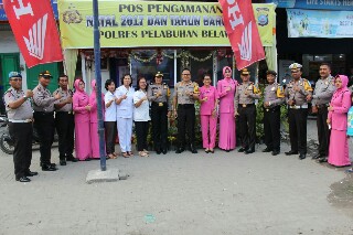 Kapolres Pelabuhan Belawan  dan Ketua Bhayangkari Cek Pos Keamanan Ops Lilin Toba 2017