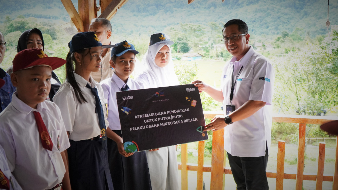 BRI Peduli Beasiswa Rp100 juta,  Afandin Himbau Perusahaan Lain Berikan CSRnya