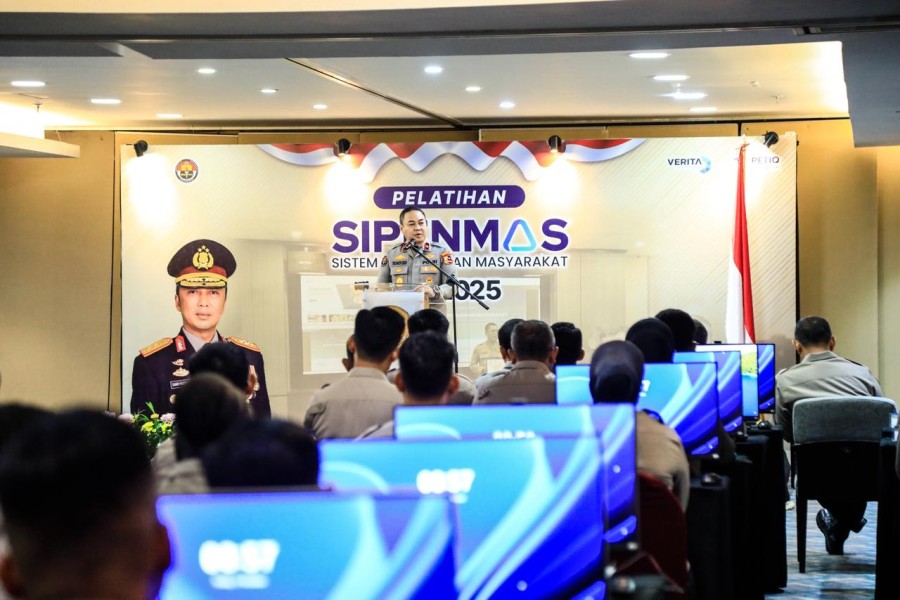 Personel Bidhumas Polda Riau Ikuti Pelatihan SiPenmas di Jakarta