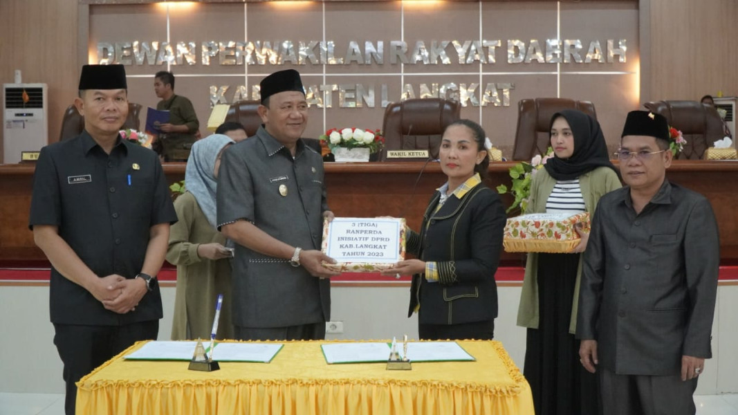 Paripurna Bahas Ranperda Pemkab Langkat & Ranperda Inisiatif DPRD
