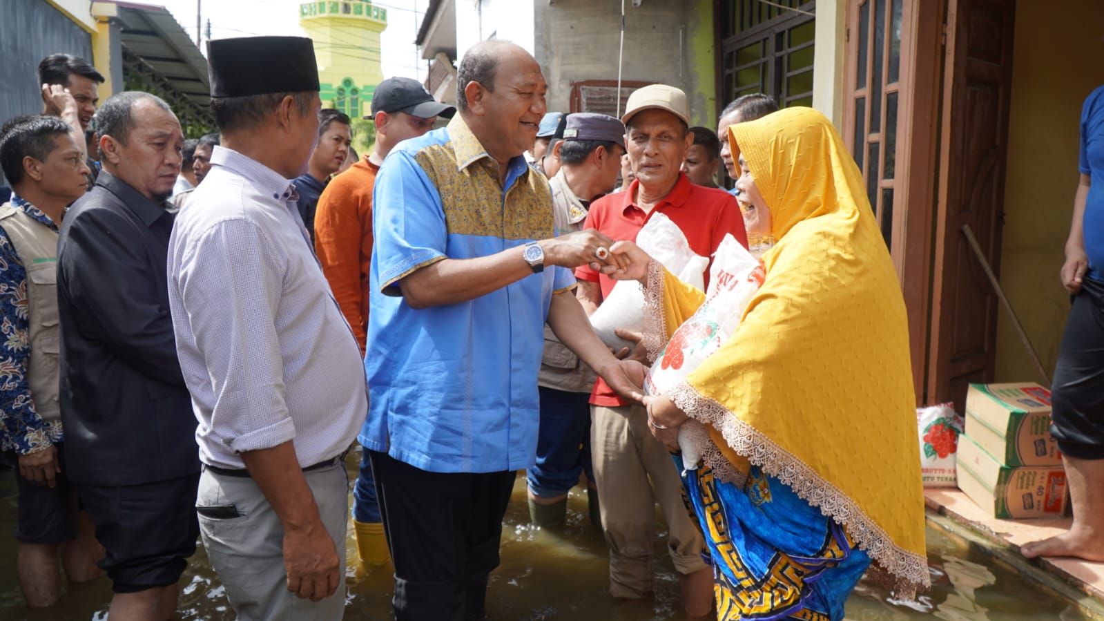Plt Bupati Langkat Kunjungi Ribuan Warga Korban Banjir di Tanjungpura & Besitang
