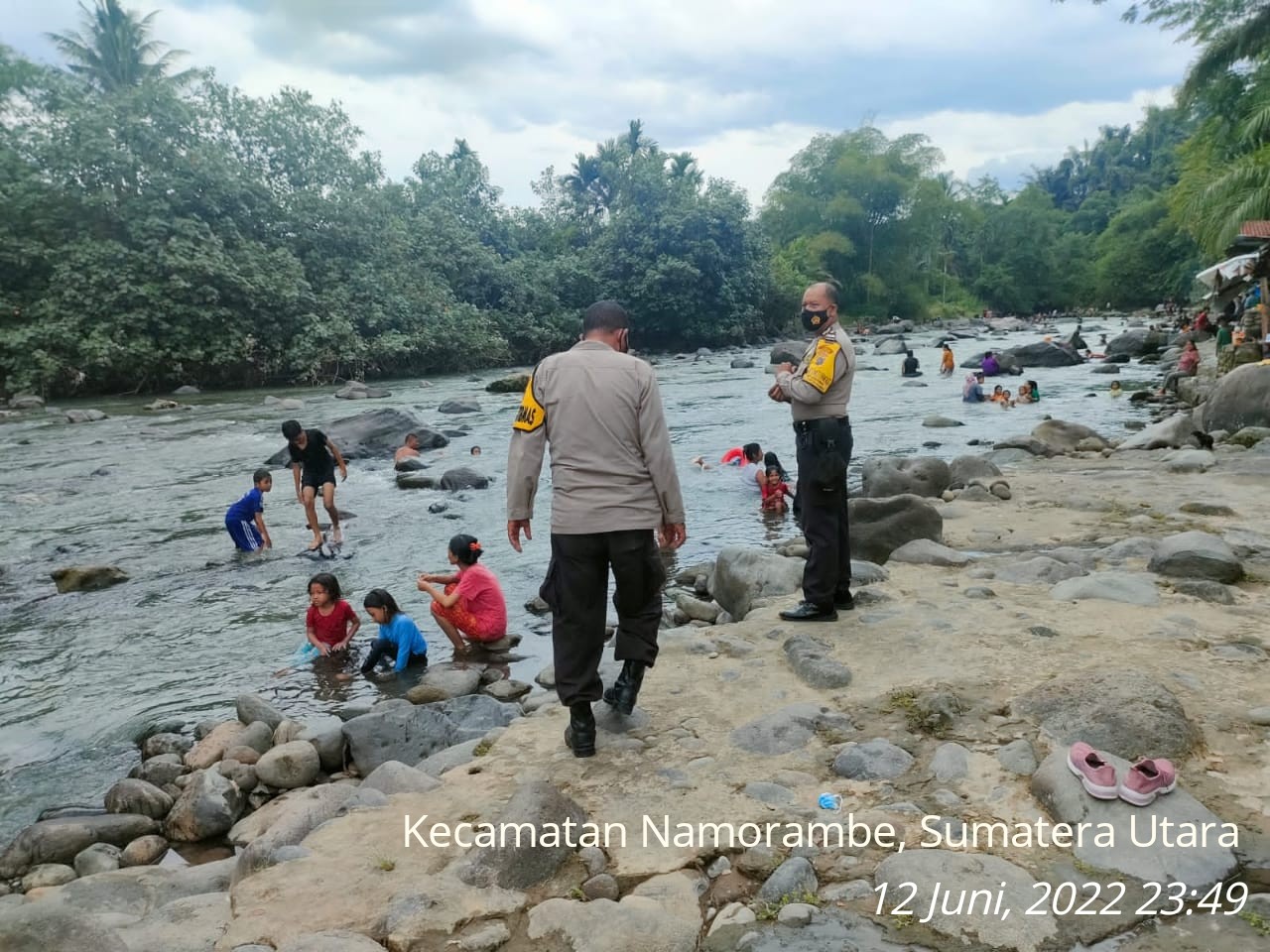 Polsek Namorambe Polresta Deli Serdang Laksanakan Patroli Ke Tempat Wisata