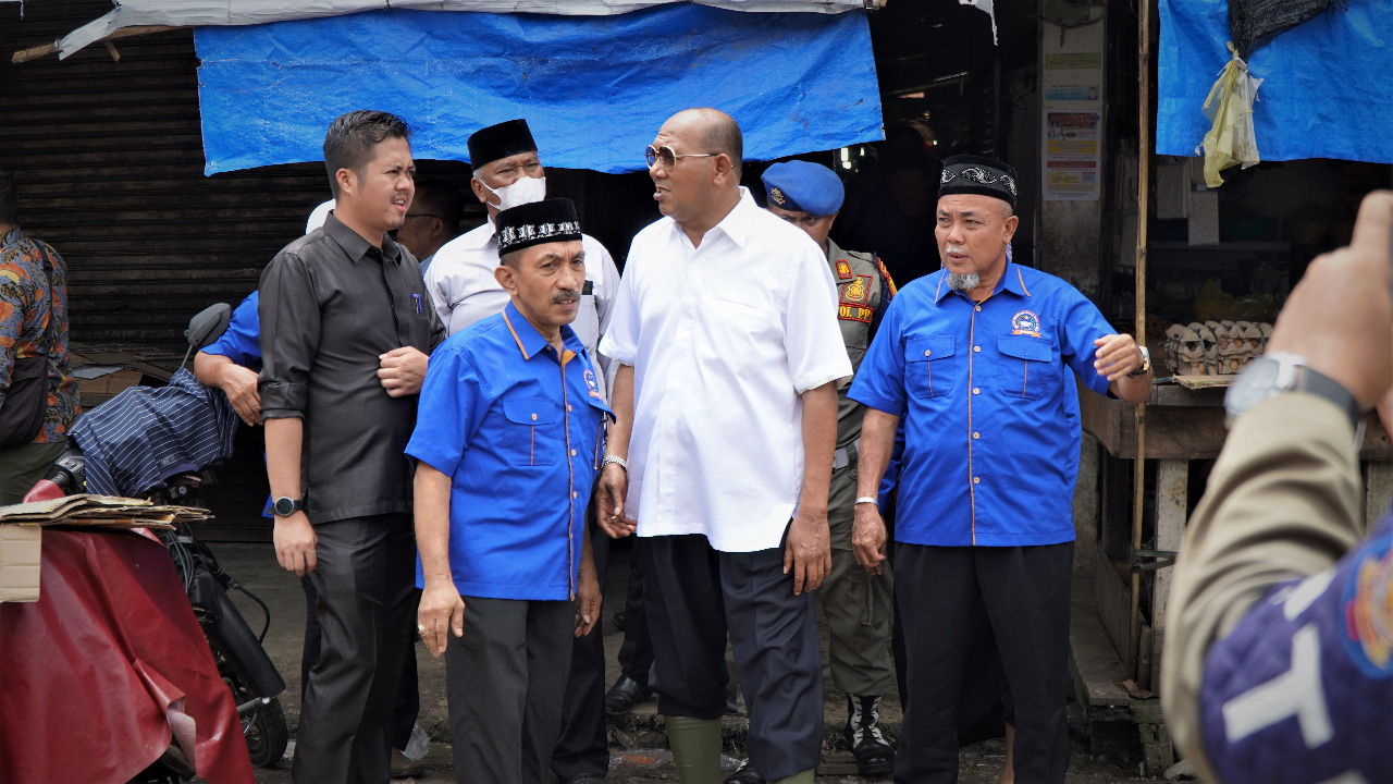 Mengerti Pasar Penyokong Perekonomian Rakyat, Afandin Serius Berikan Perhatian