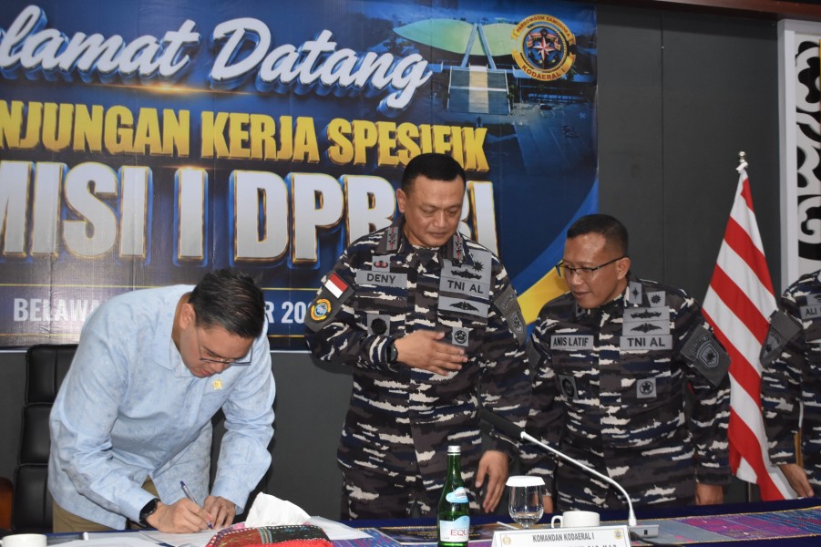 Komisi I DPR RI Dorong Kodaeral I Perkuat Logistik dan Patroli Laut di Barisan Utara