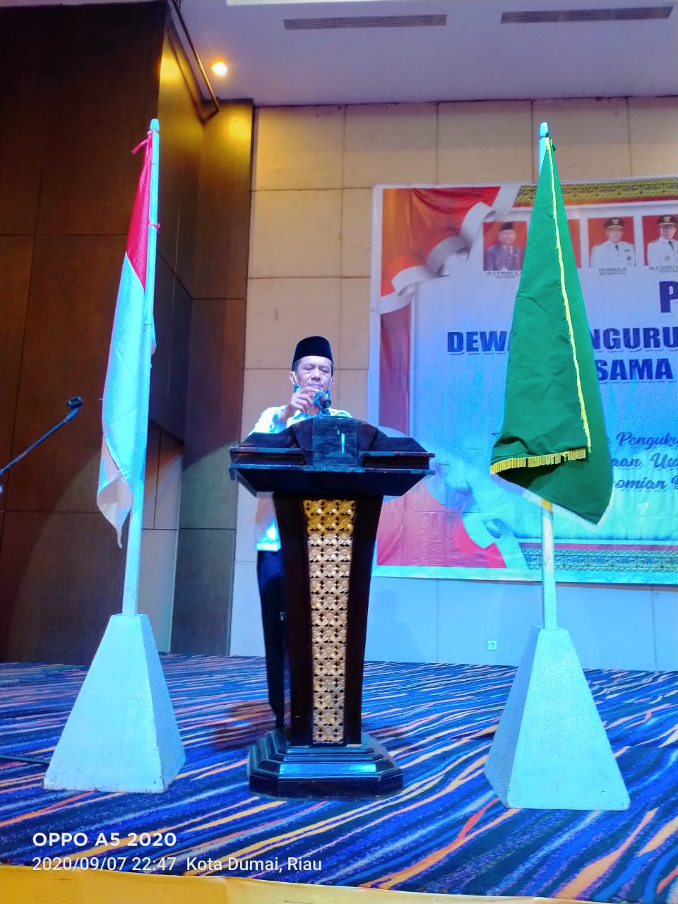 Jek Hermanto Resmi Jabat Ketua Kadin Kota Dumai, Bersama Pengurus Lain Setelah Dilantik Supianto S.S