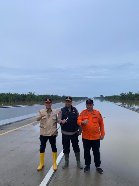 Bupati Langkat Pastikan Bantuan Tembus Lokasi Banjir Terparah