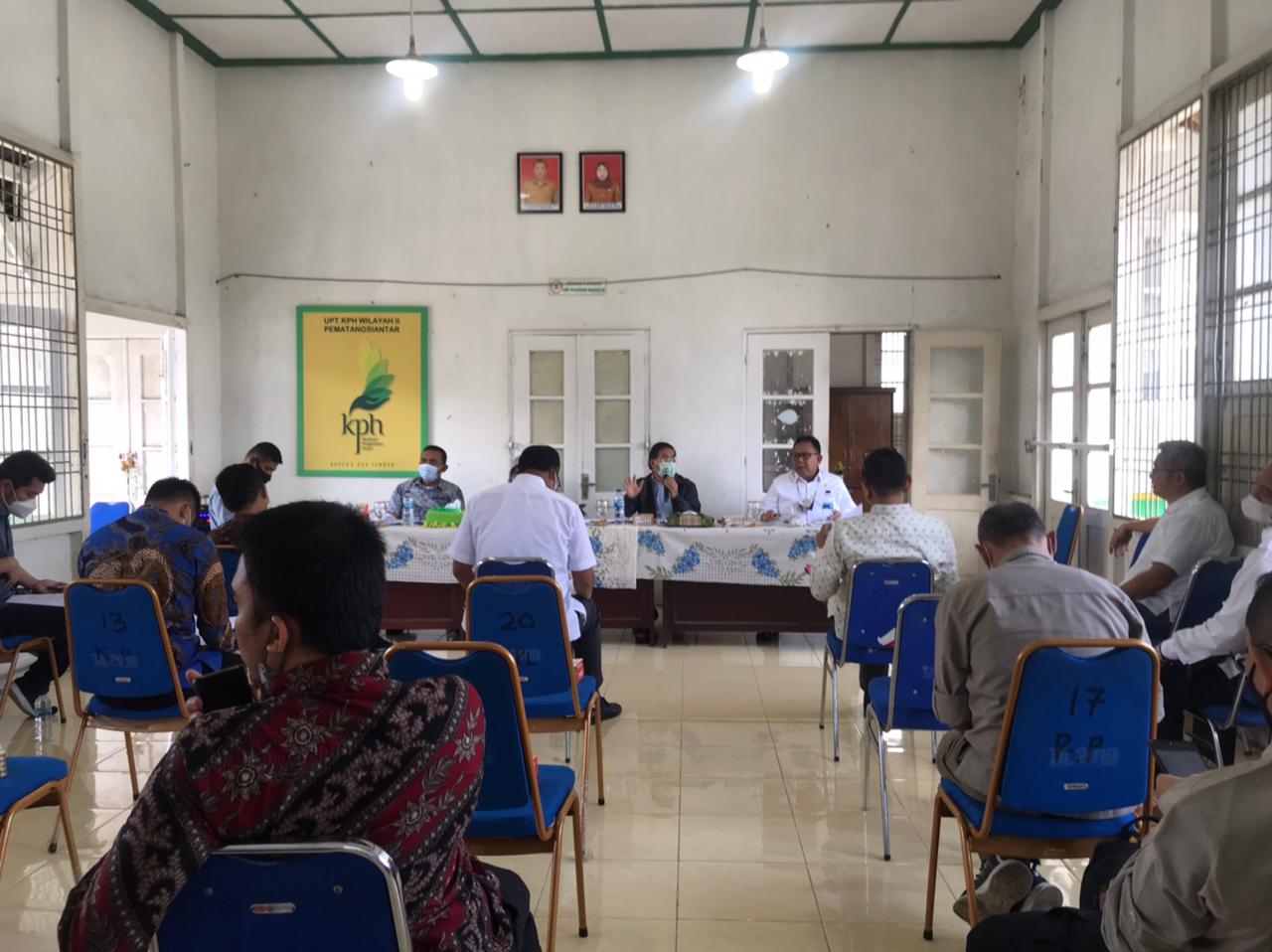 Kerusakan Hutan Dituding Penyebab Banjir Bandang Parapat, Pansus Kehutanan DPRDSU Tinjau Sitahoan