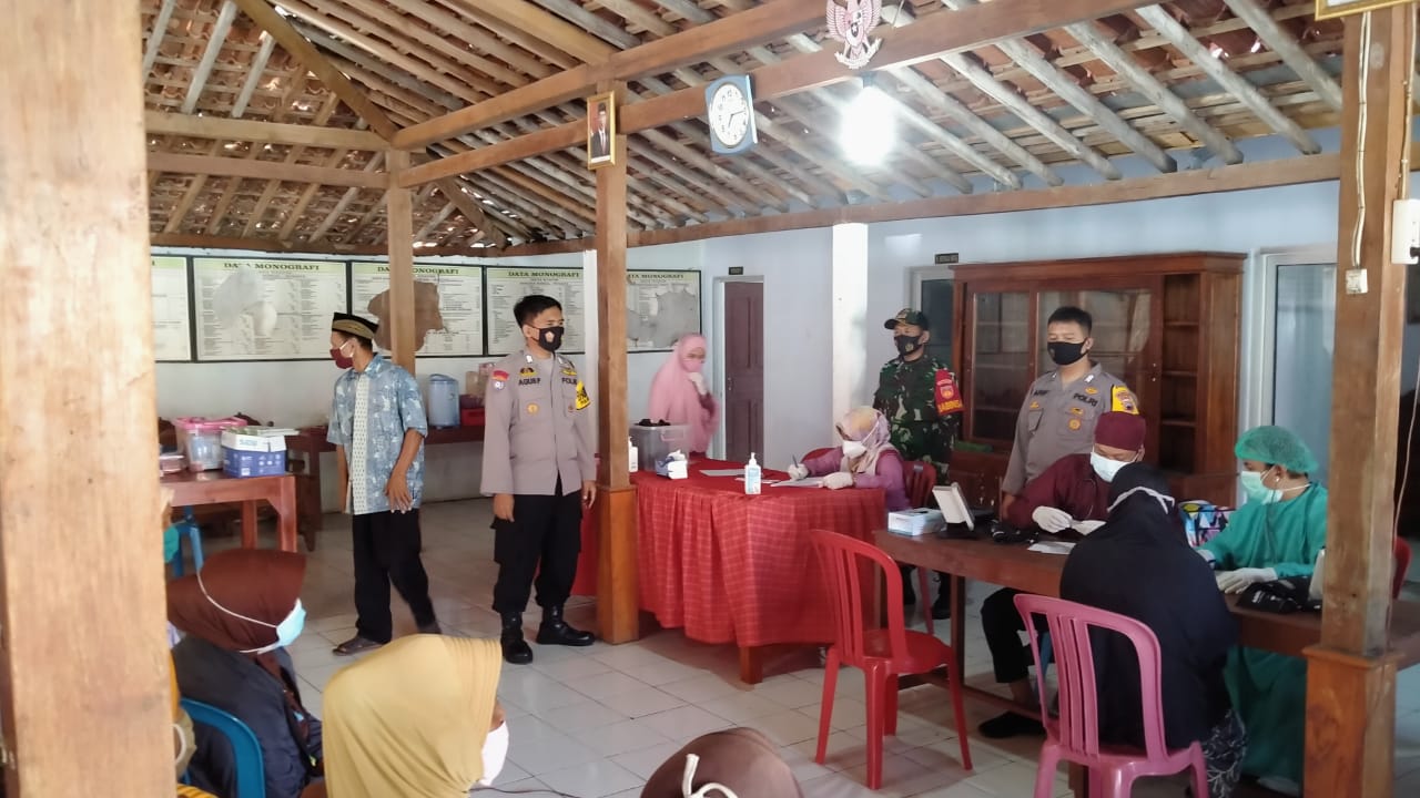 11 Warga Munggur Ditunda Vaksinasi Karena Masalah Kesehatan