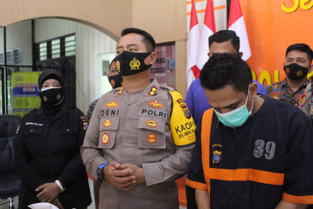 Kepala Desa Lobu Rampah ditangkap Reskrim Polres Labuhanbatu diduga korupsi APBDesa TA 2017