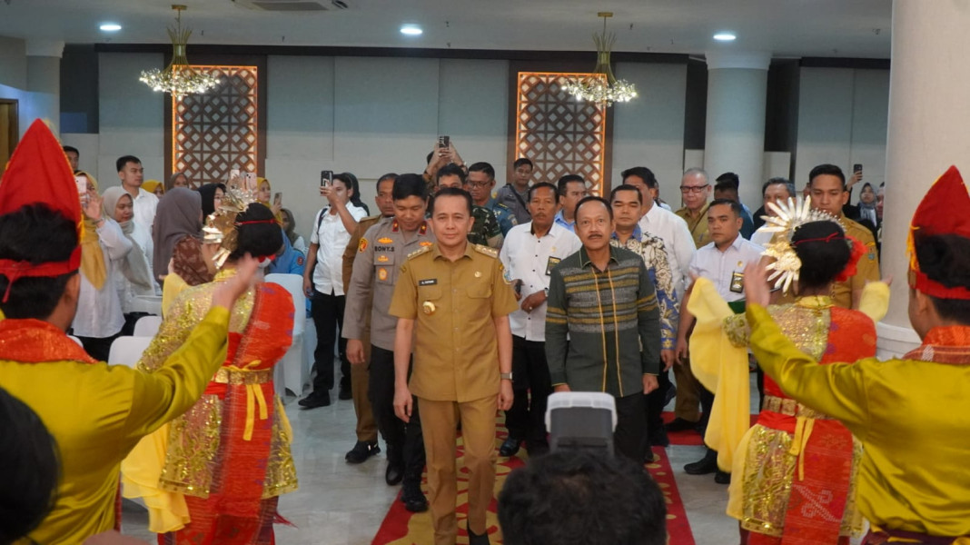 Sekda Langkat Amril Hadiri Pelepasan Purna Tugas Sekda Provsu: