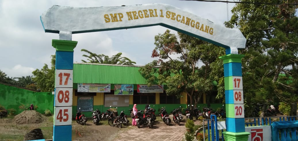 Cegah Penyebaran Covid-19, Kasek  SMPN 1 Scanggang Tegas Patuhi Peraturan Pemerintah
