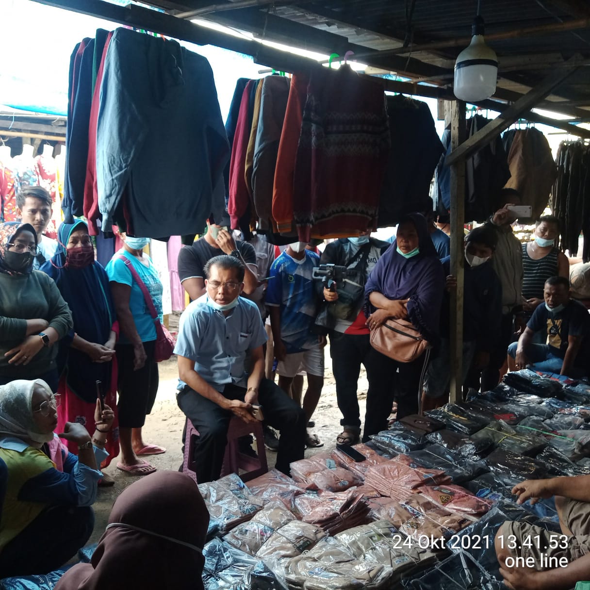 Enggan Direlokasi Ke Pasar Sei Rampah, Pedagang Apresiasi Kabag Hukum Sergai Kunjungi Pekan Lelo