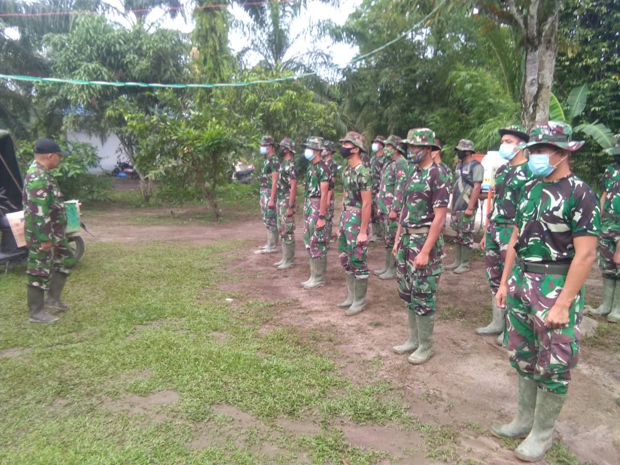 Danramil 16/DMS Pimpin Apel Pagi Satgas TMMD Kodim 0204/DS 