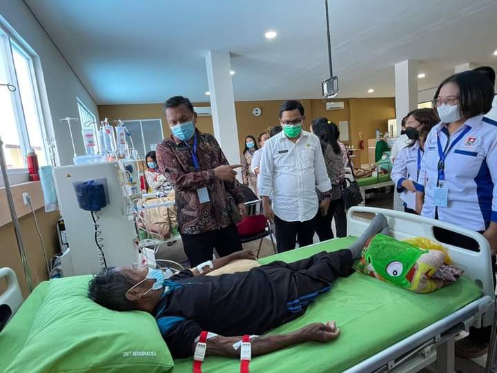 RSUD Dolok Sanggul dan RSUD dr Hadrianus Sinaga Study Banding ke RSUD Sidikalang