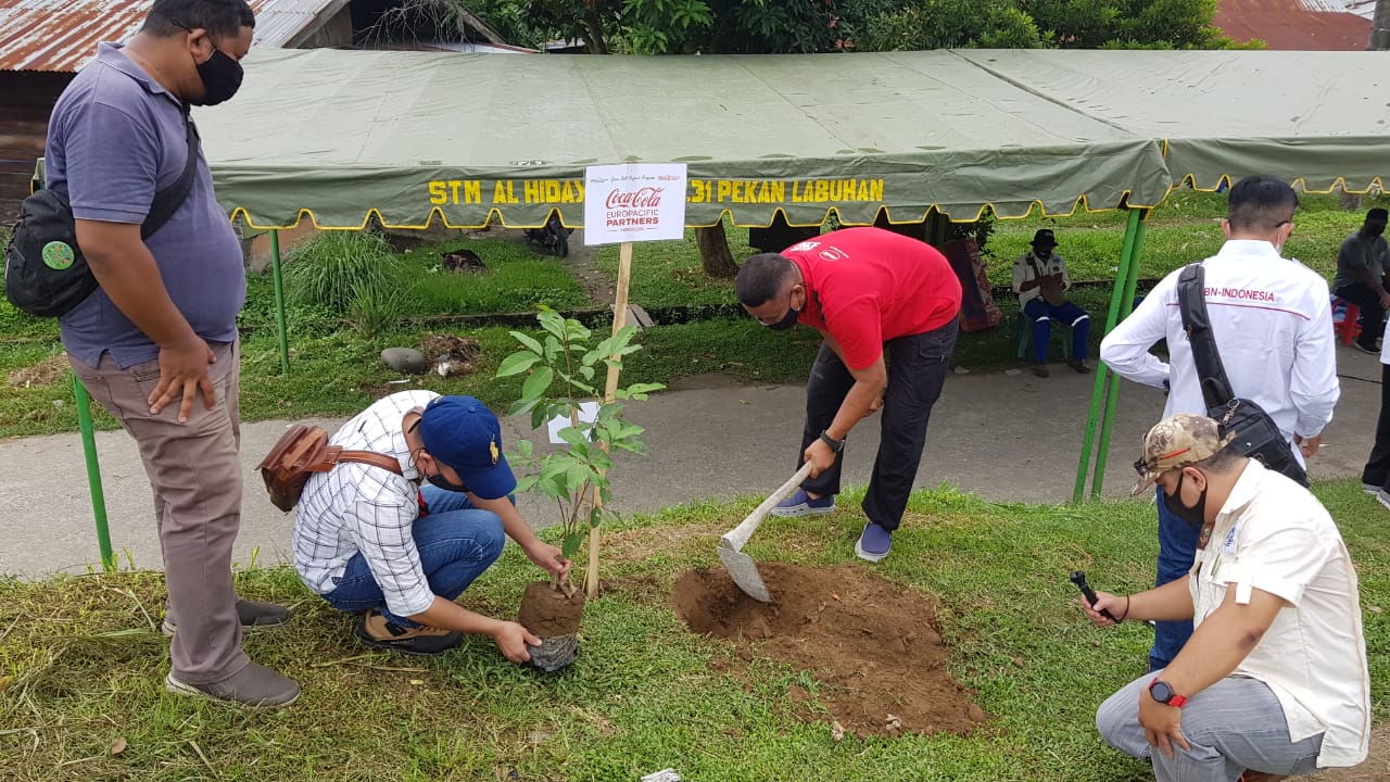 Hari Lingkungan Hidup Sedunia,YBH Bersama CCEP Indonesia Luncurkan Program Green Belt Project