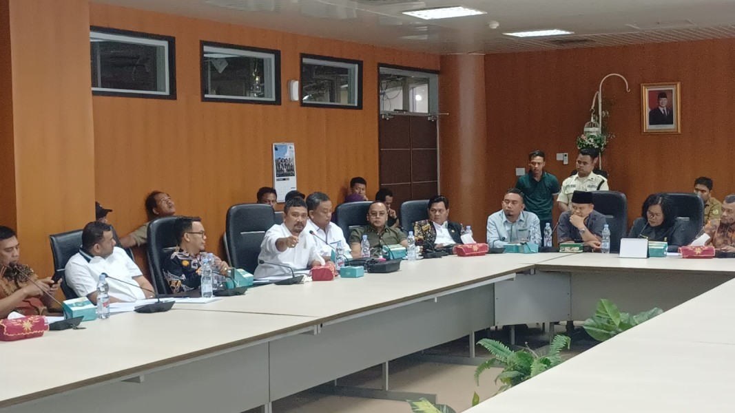 RDP di DPRD Medan,Warga Minta PT Agro Raya Mas di Seimati Tutup Permanen