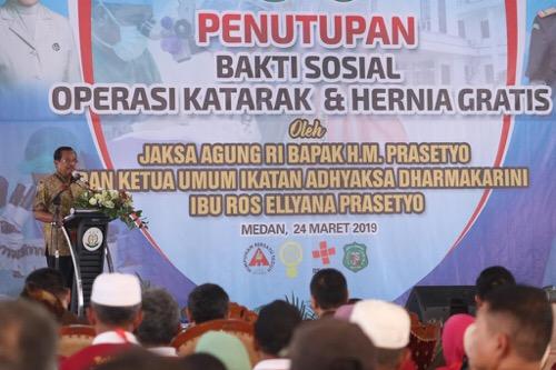 Resmi Ditutup, Jaksa Agung Kunjungi Pasien Katarak dan Hernia di RSUD Dr Pirngadi Medan