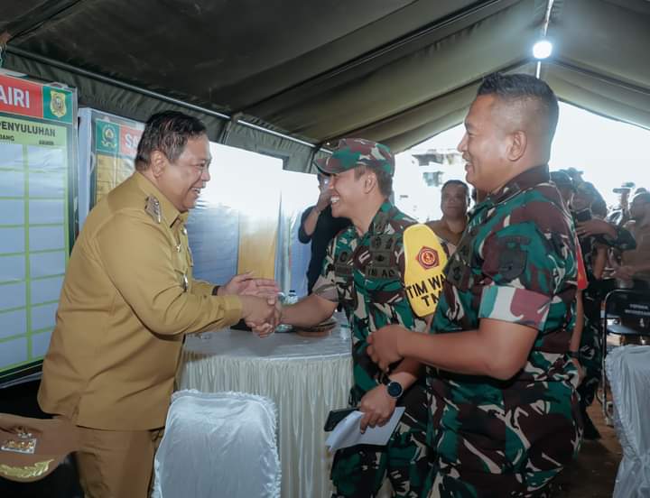 Terima Kunjungan Danrem 023/KS, Bupati Dairi: TNI Membangun Desa Terbukti Positif, Pemkab Siap Kolab