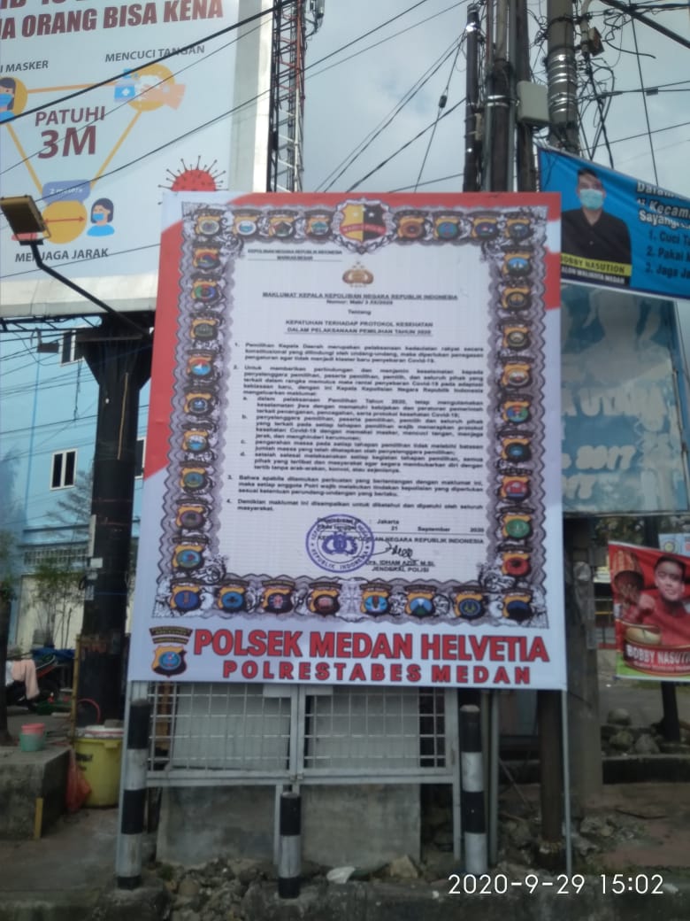 Polsek Medan Helvetia Polrestabes Medan Polda Sumut Pasang Baliho Maklumat Kapolri
