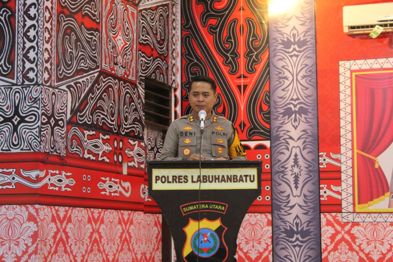 Kapolres Labuhanbatu AKBP Deni Kurniawan SIK MH Melaksanakan Konfrensi Pers