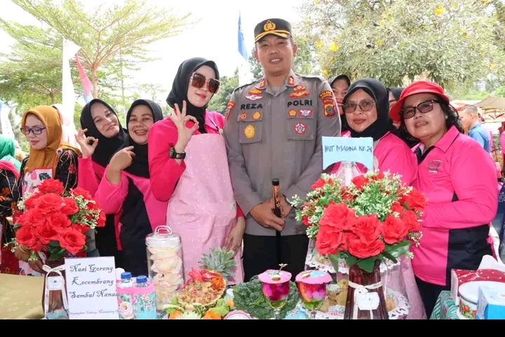 Bhayangkari Madina Raih Juara I Gategori Masak Nasi Goreng