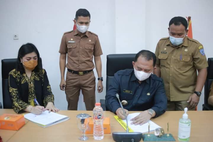 Bupati Labuhanbatu menandatangani MoU dengan Universitas Indonesia