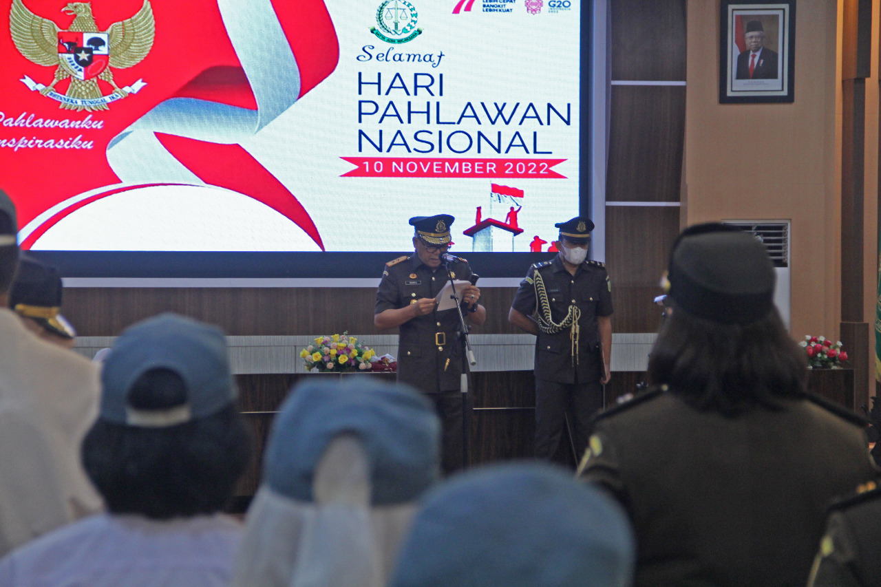 Kajati Sumut Pimpin Upacara Peringatan Hari Pahlawan, Mari Bergerak dan Maju Bersama-sama