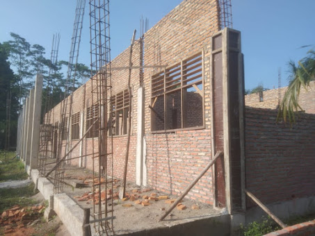 Pembangunan RPS SMKN 1 Panai Hulu  dengan Dana kontrak Rp. 1.000.678.642.76 Terbengkalai.