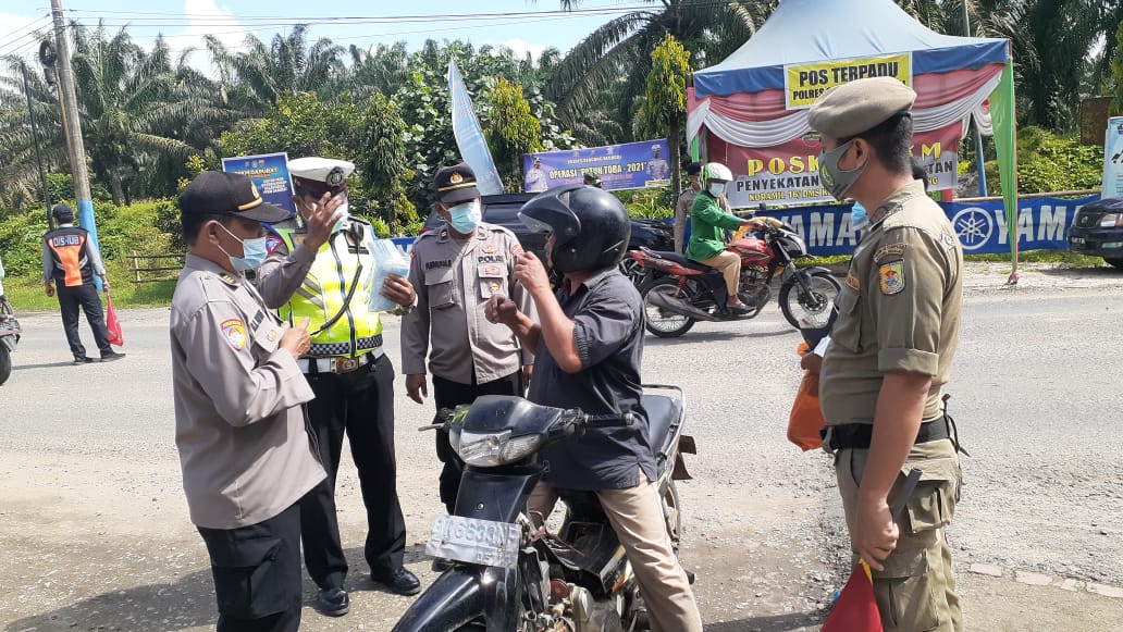 Polres Sergai Lakukan Penyekatan Level 3  di Pos Kecamatan Dolok Masihul