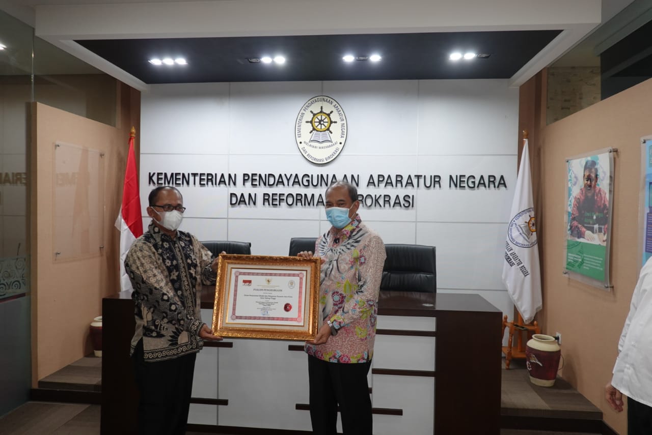 Pemko Tebing Tinggi  Raih Predikat sangat Baik sebagai Unit Kerja Pelayanan Publik dan Dukcapil