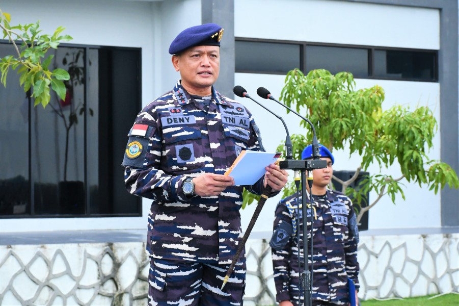 Kodaeral I Gelar Apel Siaga dan Tasyakuran HUT Ke-81 TNI AL di Belawan