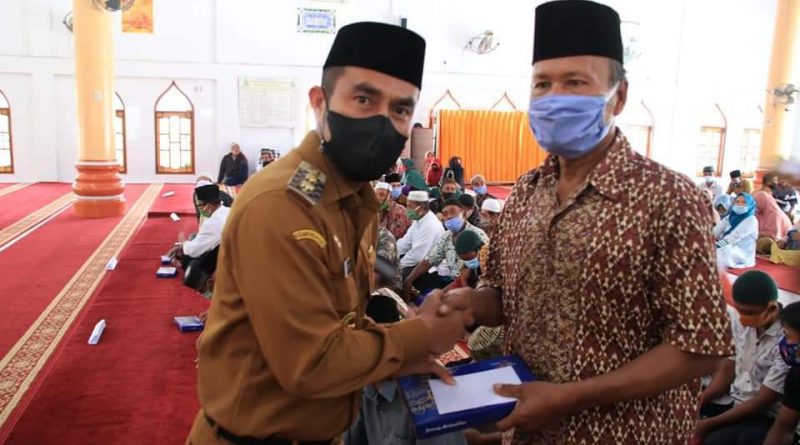 Pemkab Labura Peduli Bilal Mayit, Guru mengaji dan Kenaziran Masjid