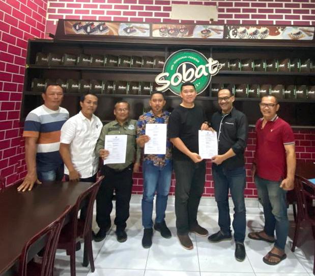 Berubah Nama, PJS Sumut Serahkan SK Kepengurusan 3 Kabupaten