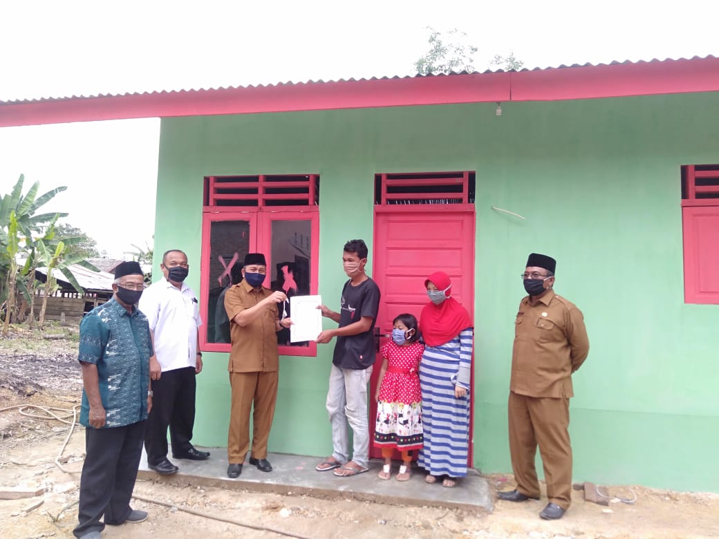 Wakil Walikota Bantu Rumah Kepada Yatim Piatu Warga Pondok Kemuneng