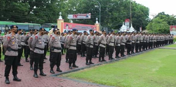 Kapolres Labuhanbatu lepas kepulangan BKO SAT BRIMOB Polda Sumut