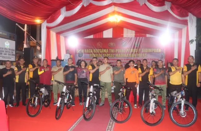 Tingkatkan Sinergitas TNI-Polri bersama Pemkab Madina Adakan Kegiatan Jalan Santai