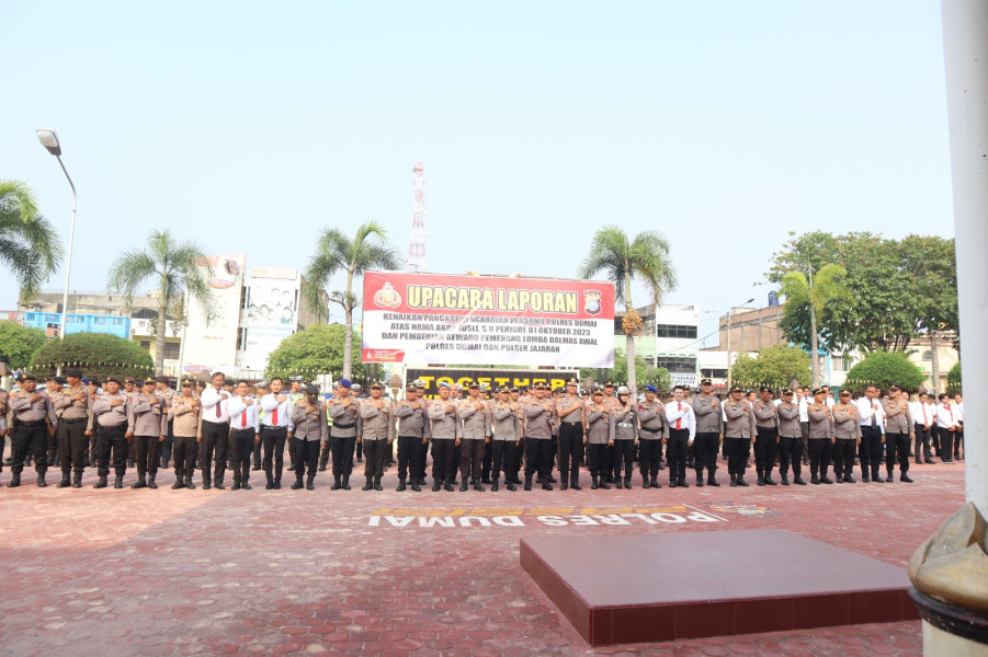 Kapolres Dumai Terima Kenaikan Pangkat Sekaligus Pemberian Reward Pemenang Lomba Dalmas