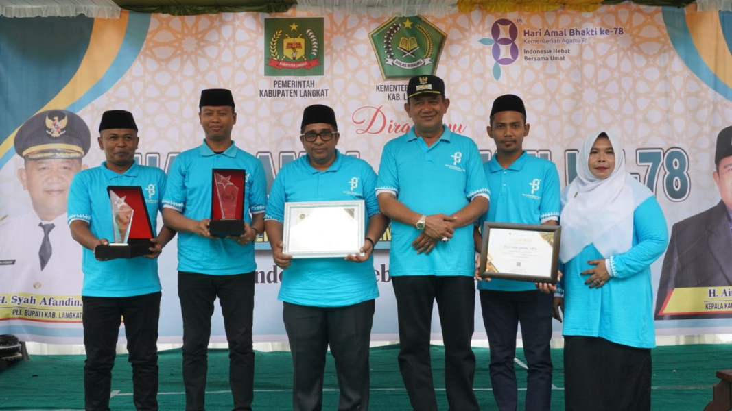 Plt Bupati Langkat Ingin Guru Ngaji Menerima Imbalan Semestinya
