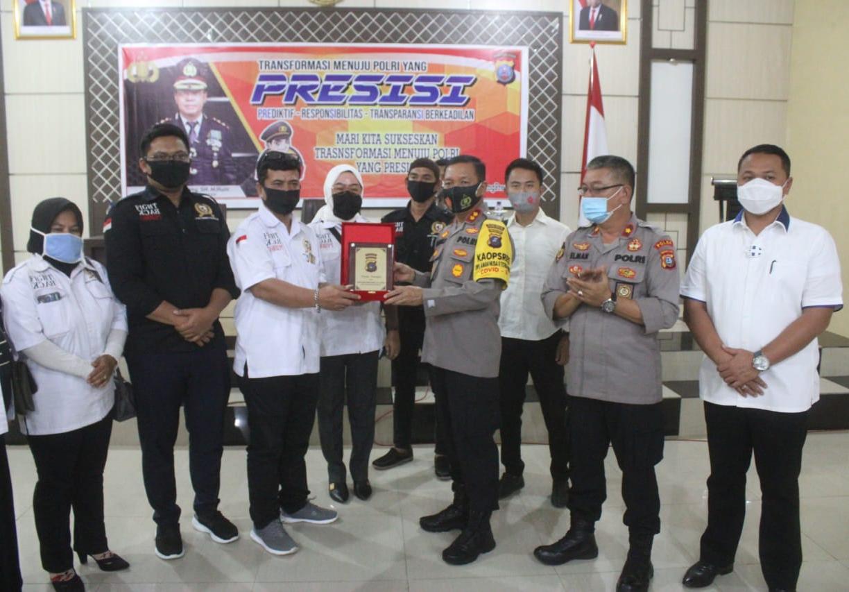 Ungkap Kasus OTT dan Pilkada Kondusif, Kapolres Sergai Terima Penghargaan BPI 