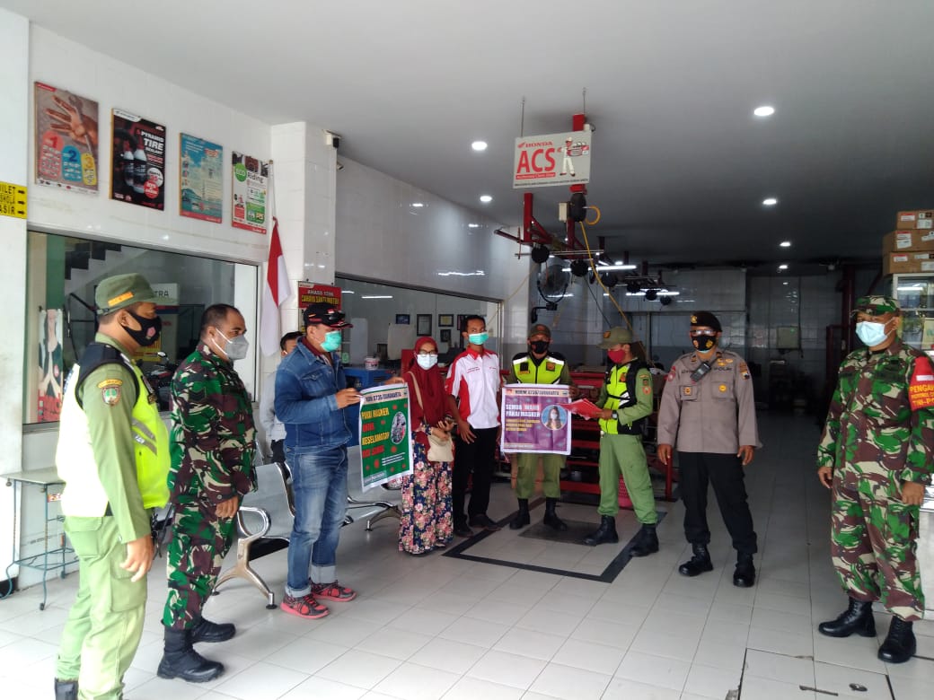 Operasi Cipta Kondisi PPKM Gabungan TNI Polri dan Linmas Jajaran Kecamatan Serengan