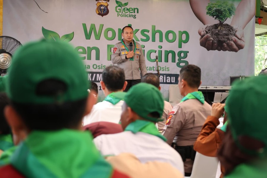 Polda Riau Tanam Serentak 21.000 Pohon Sambut Hari Pohon Nasional