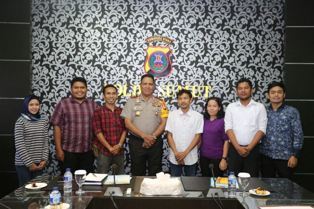 Kapolda Sumut Irjen Pol. Drs. Paulus Waterpauw Menerima Audiensi WALHI
