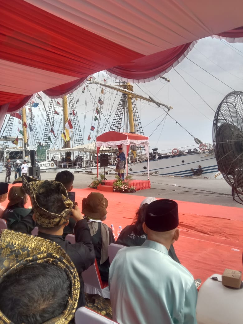 4 Hari Berlayar Bawa Laskar Rempah Akhirnya KRI Dewa Ruci Bersandar di Pelabuhan Pelindo Dumai
