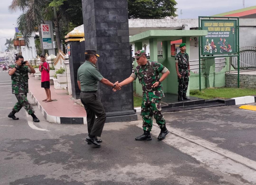 Dandim Sambut Kunjungan Kerja Kasdam I/BB Di Makodim 0203/Langkat