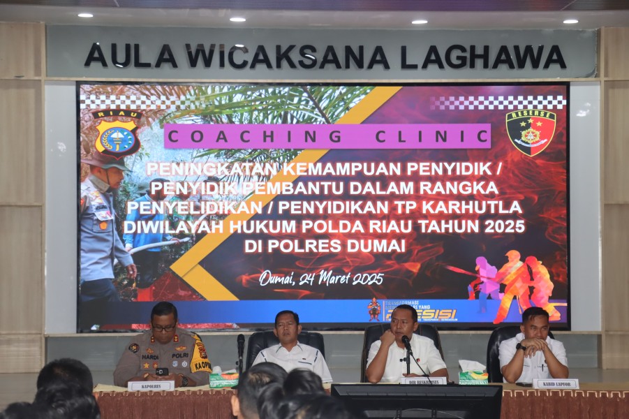 Kepolisian Daerah (Polda) Mengelar Kegiatan Coaching Clinic di Aula Polres Dumai