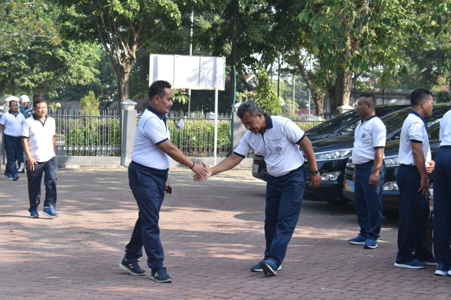 Jalin Silaturahmi, Danlanal Banyuwangi Terima Kunjungan PPAL Paguyuban Bes-72 Surabaya