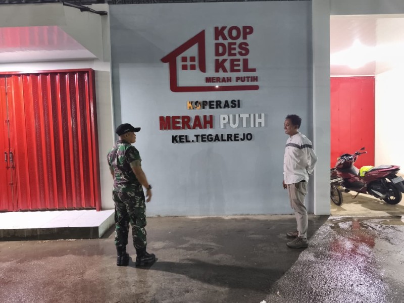 Patroli Malam di Purwantoro, Babinsa Pastikan Wilayah Aman dan Kondusif