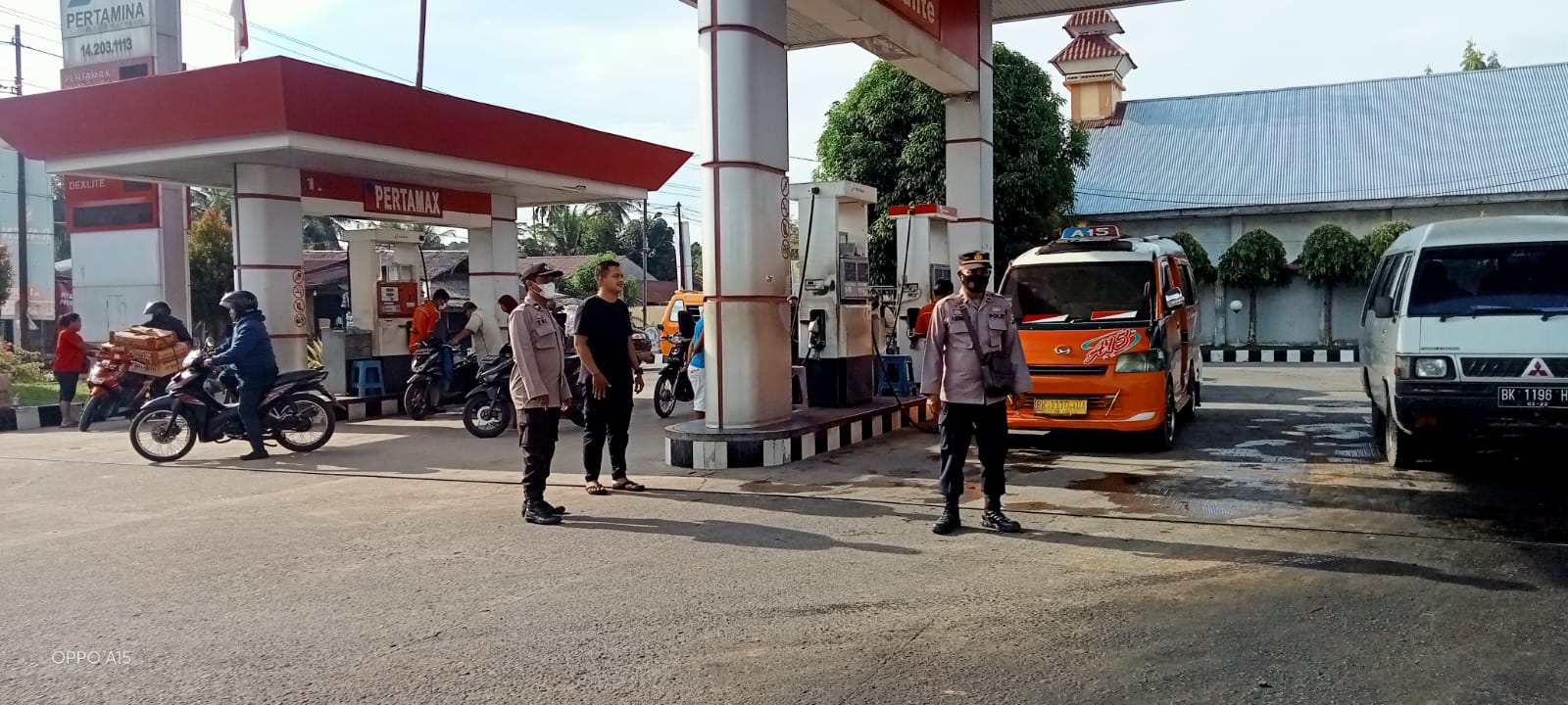 Polsek Biru-Biru Laksanakan Patroli Dan Monitoring Ketersediaan BBM di Wilayah Hukumnya.